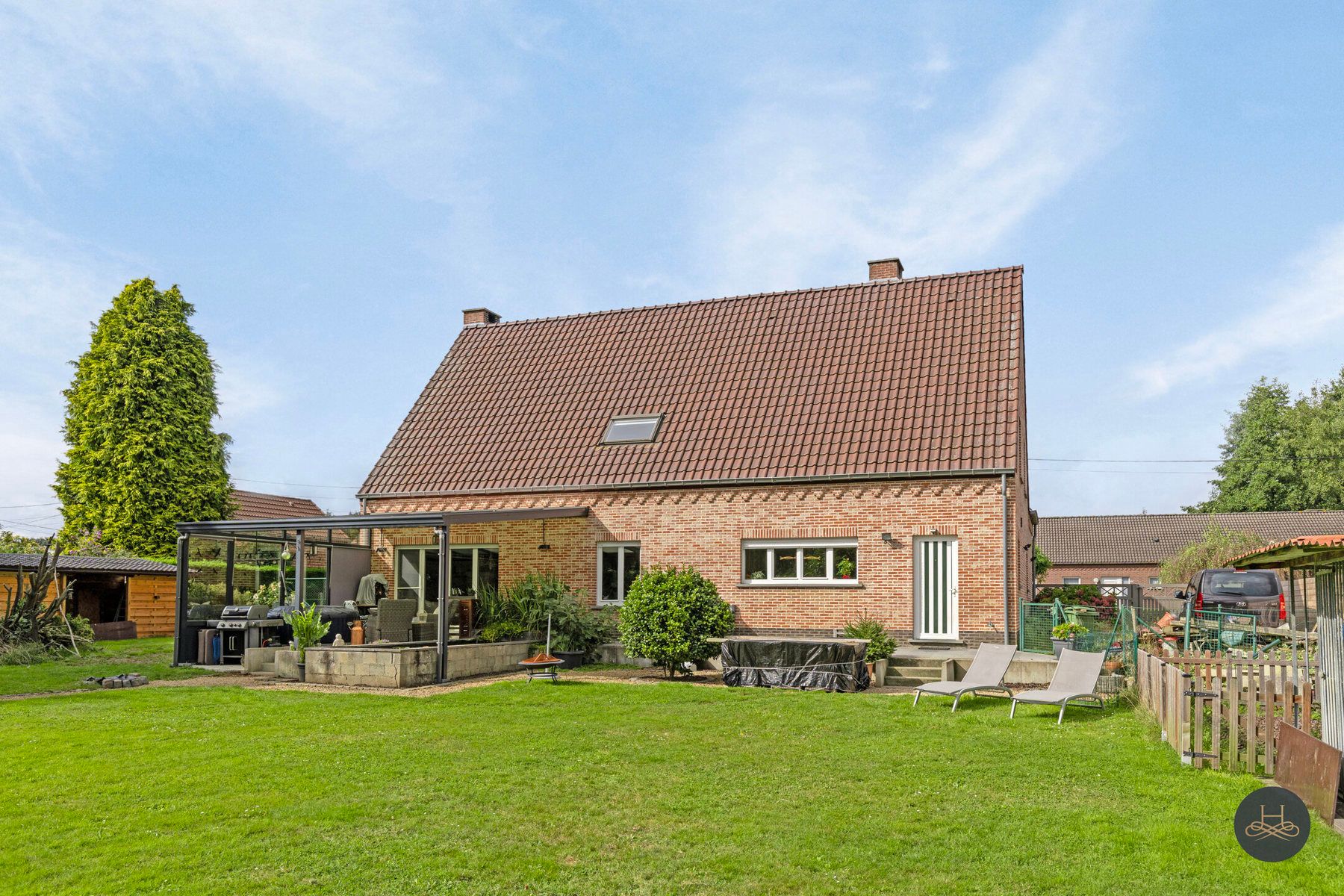 Instapklare woning op ruim perceel in groene omgeving foto 5