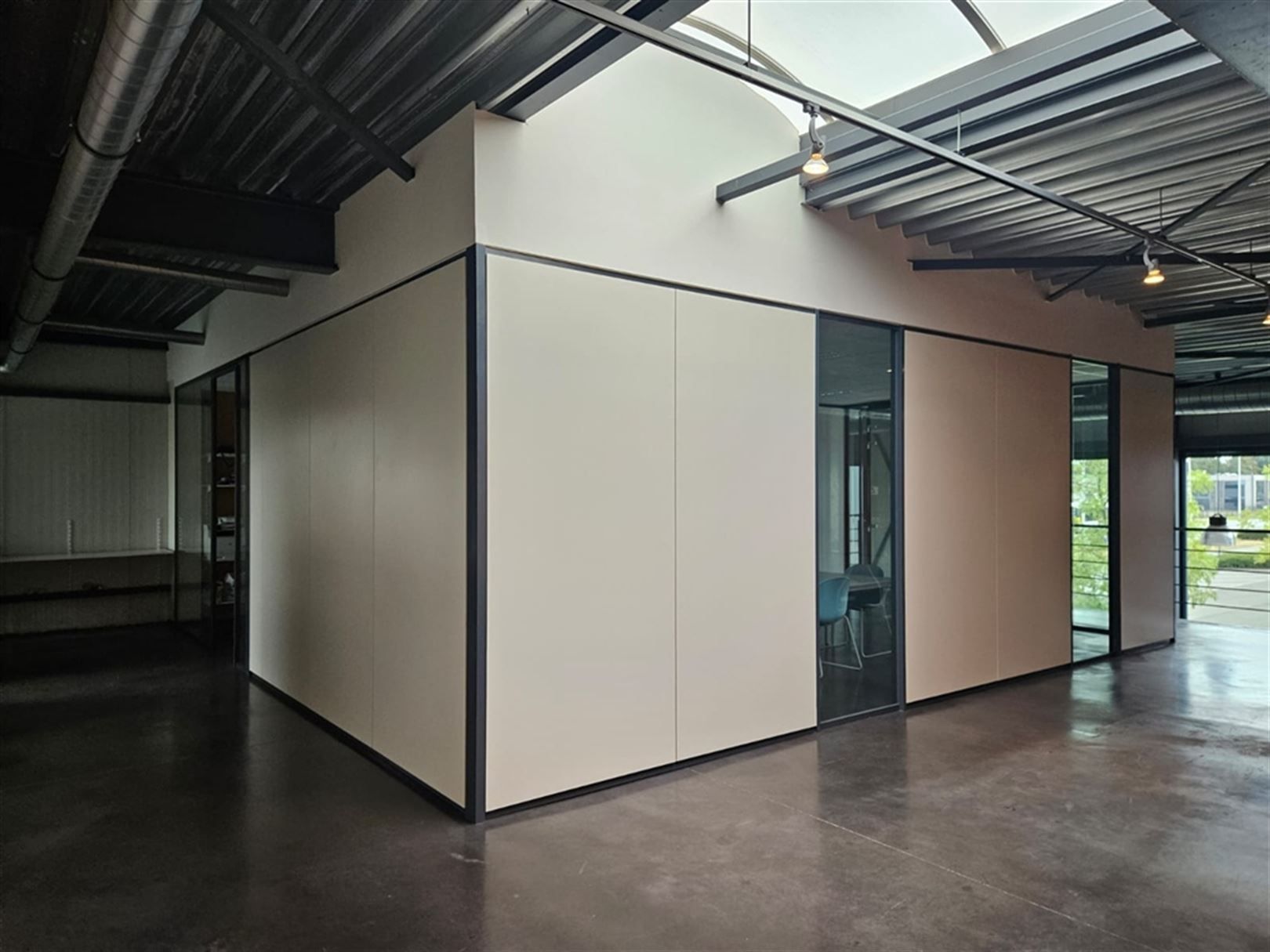 High-end bedrijfspand op toplocatie foto 22