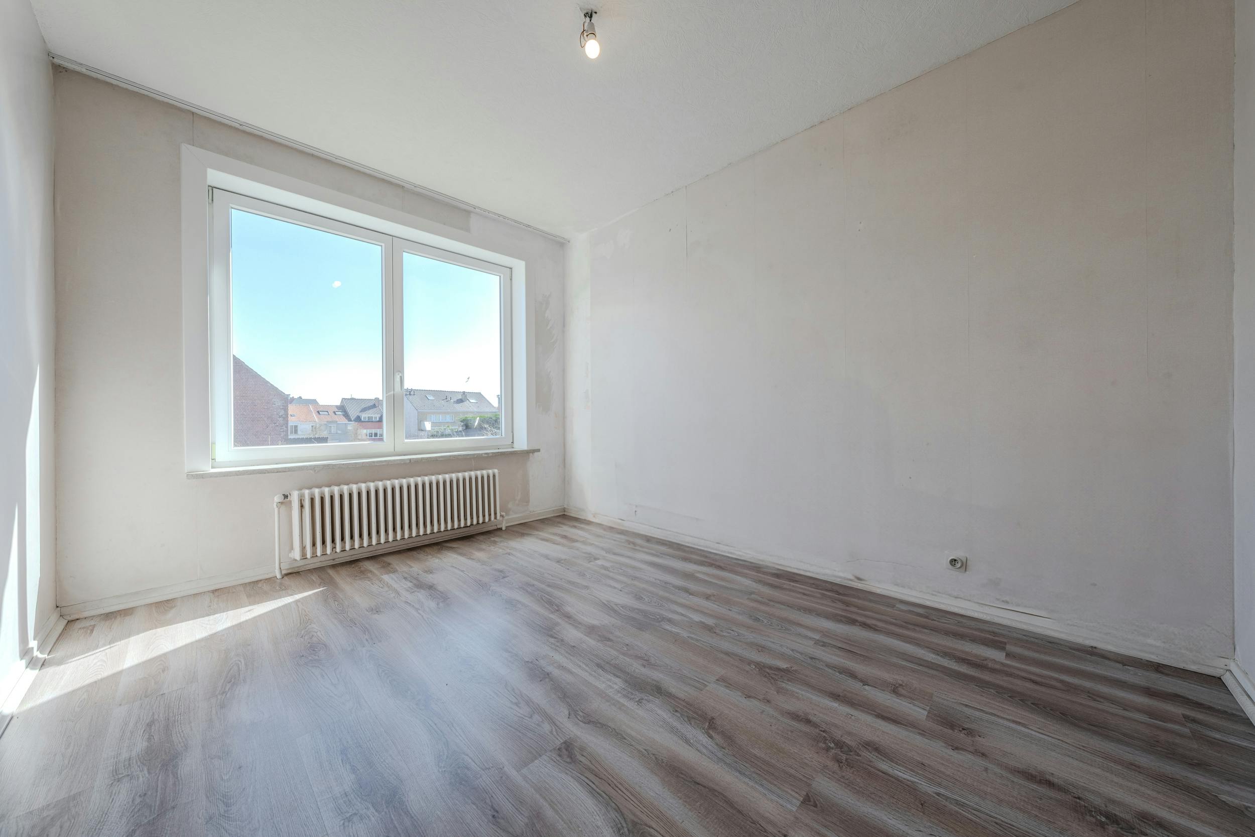 Lichtrijk 2-slaapkamer appartement met open uitzicht foto 11