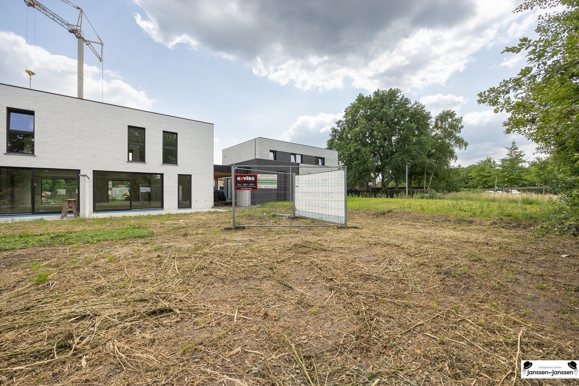 Instapklare, energiezuinige halfopen woning met moderne luxe op toplocatie in Geel foto 26