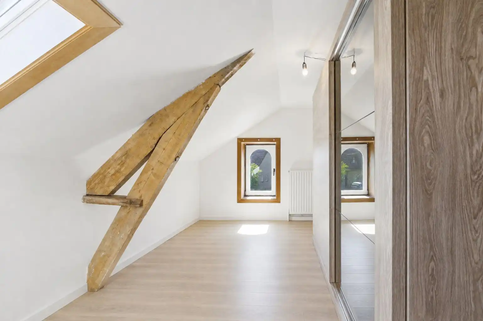 Instapklare topper in Esen met 3 slaapkamers en tuin foto 22