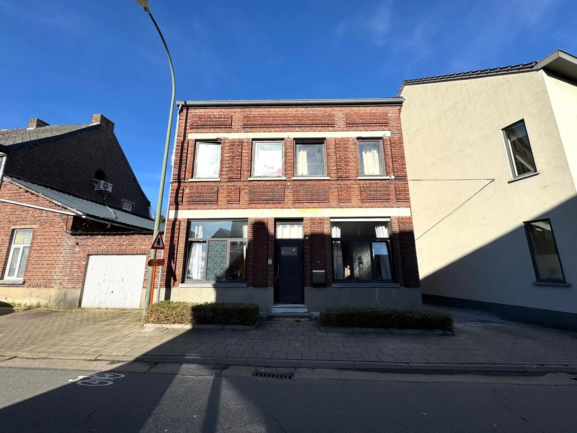 Instapklare halfopen woning met 3 (mogelijk 5) slaapkamers in Maasmechelen foto 18