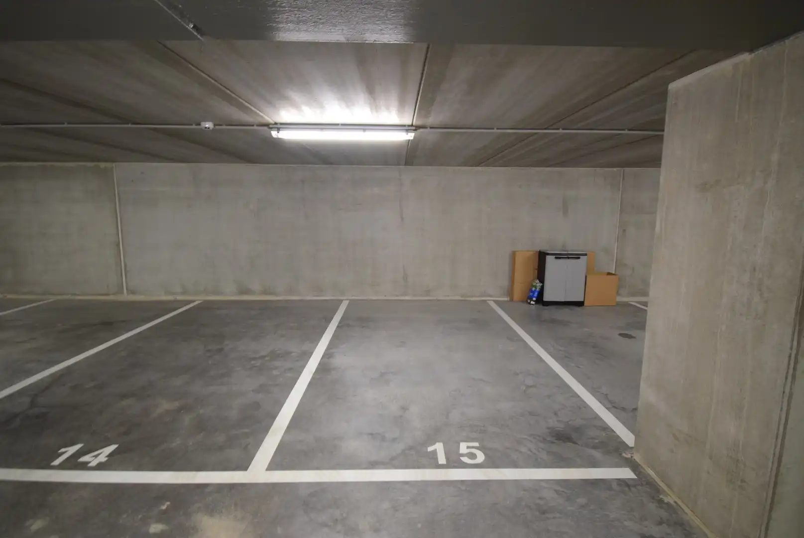 INSTAPKLAAR NIEUWBOUWAPPARTEMENT MET RUSTIGE LIGGING foto 11