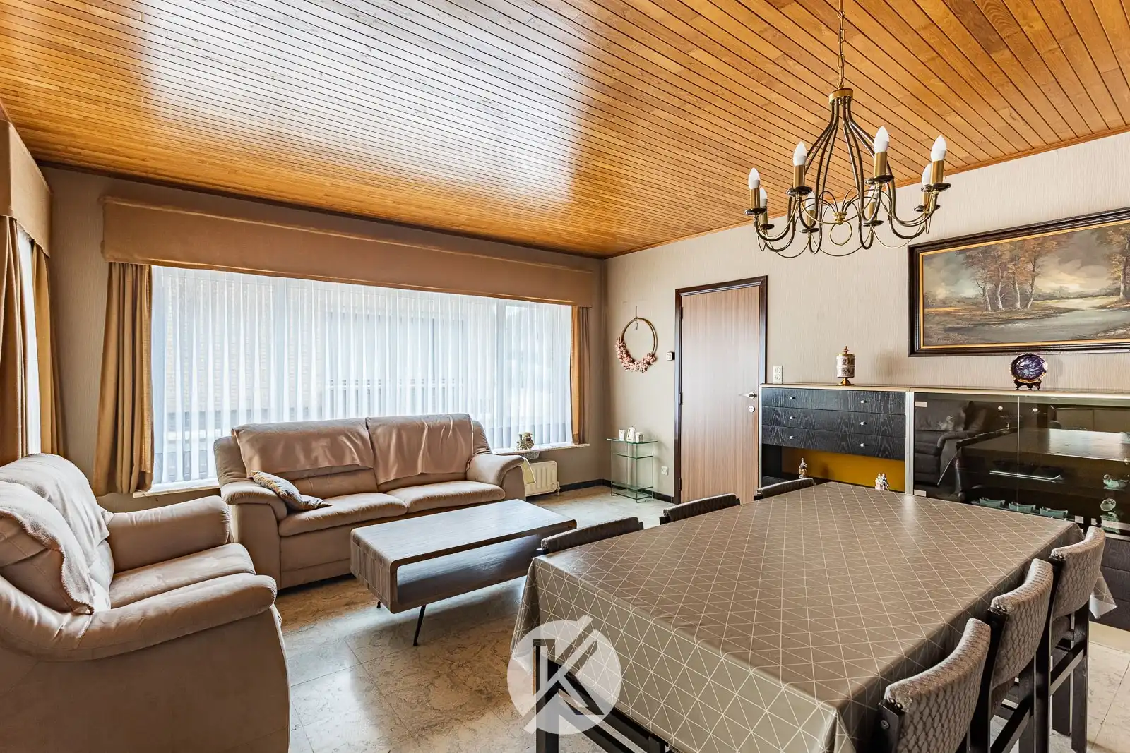 Robuuste halfopen woning met mooie mogelijkheden foto 10