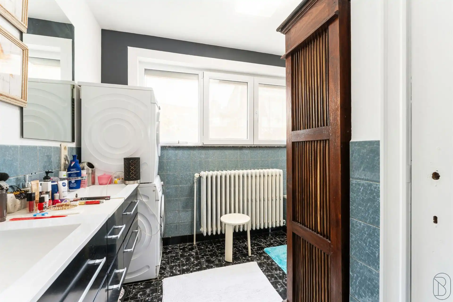 Ruime woning met verhuurd handelsgedeelte foto 10