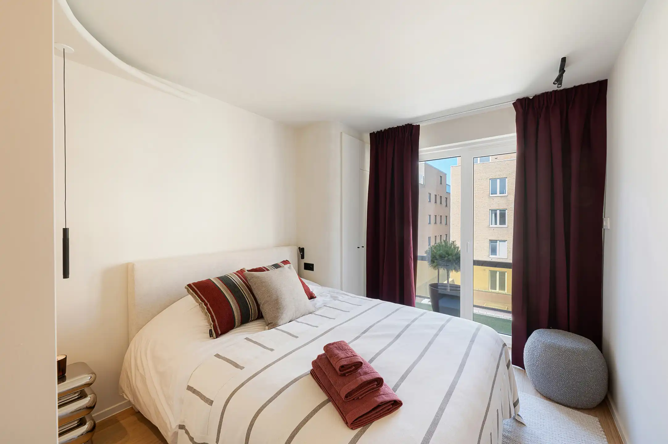 Lichtrijk gerenoveerd appartement met open zichten  foto 24