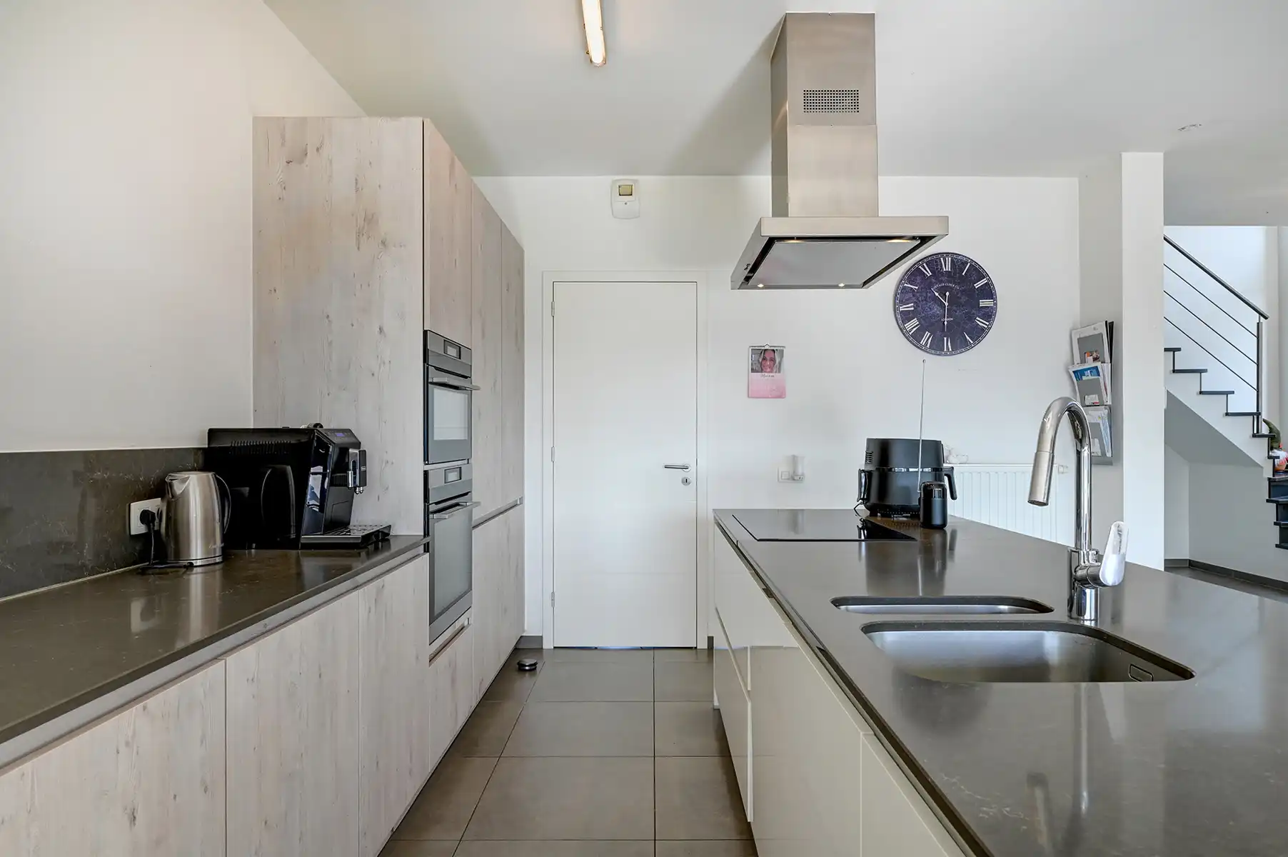 Moderne, lichtrijke gezinswoning met 3 slaapkamers nabij groene omgeving !!! foto 9