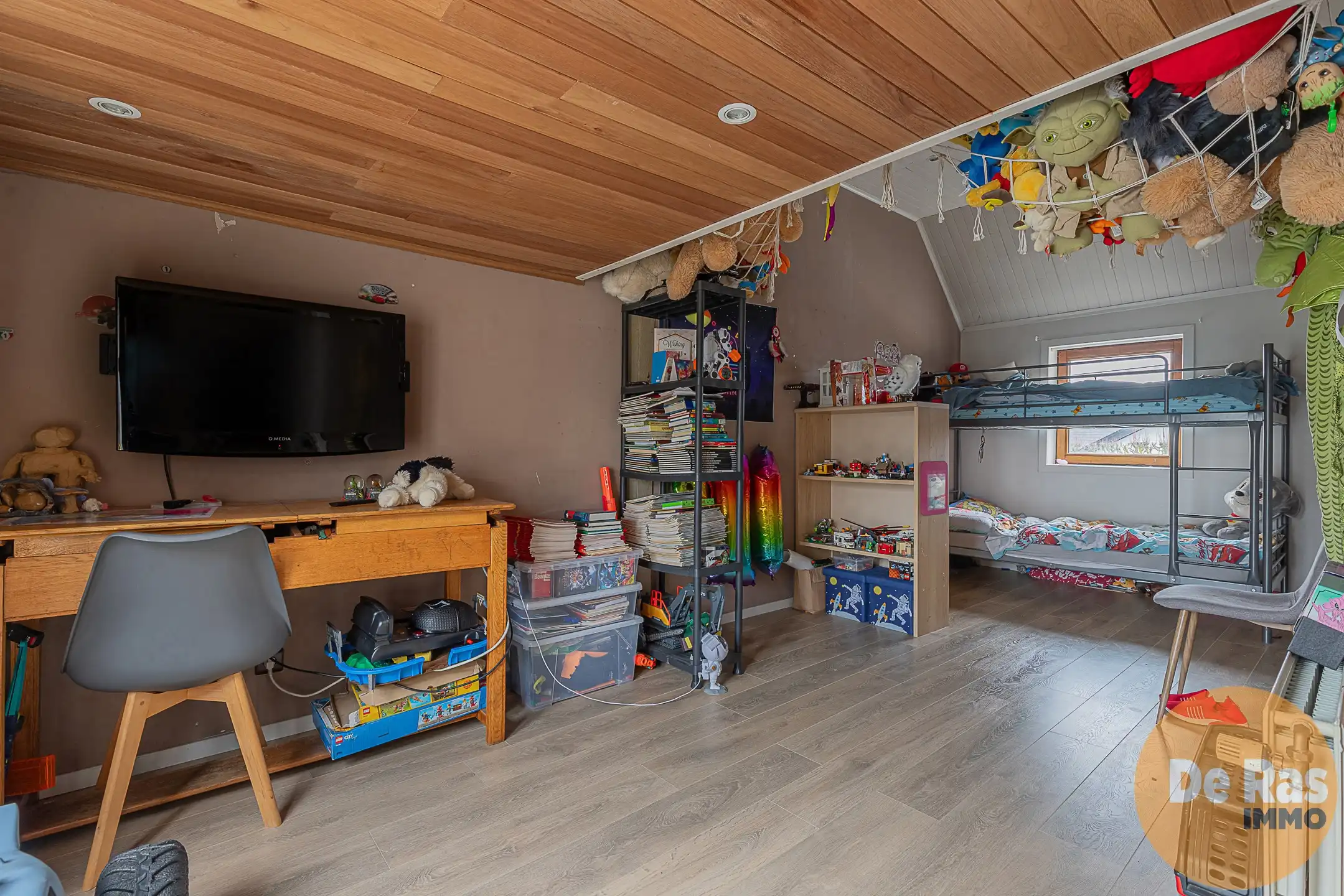 BERLARE - Leuke gezinswoning met 3 slpks, tuin en garage foto 20