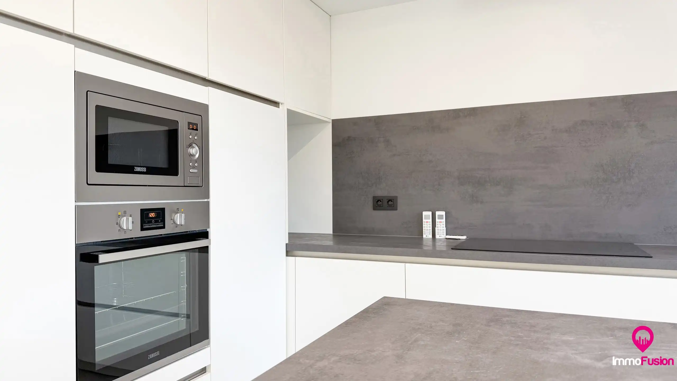 Moderne halfopen bebouwing met 3 slpks, airco en tuintje! foto 12