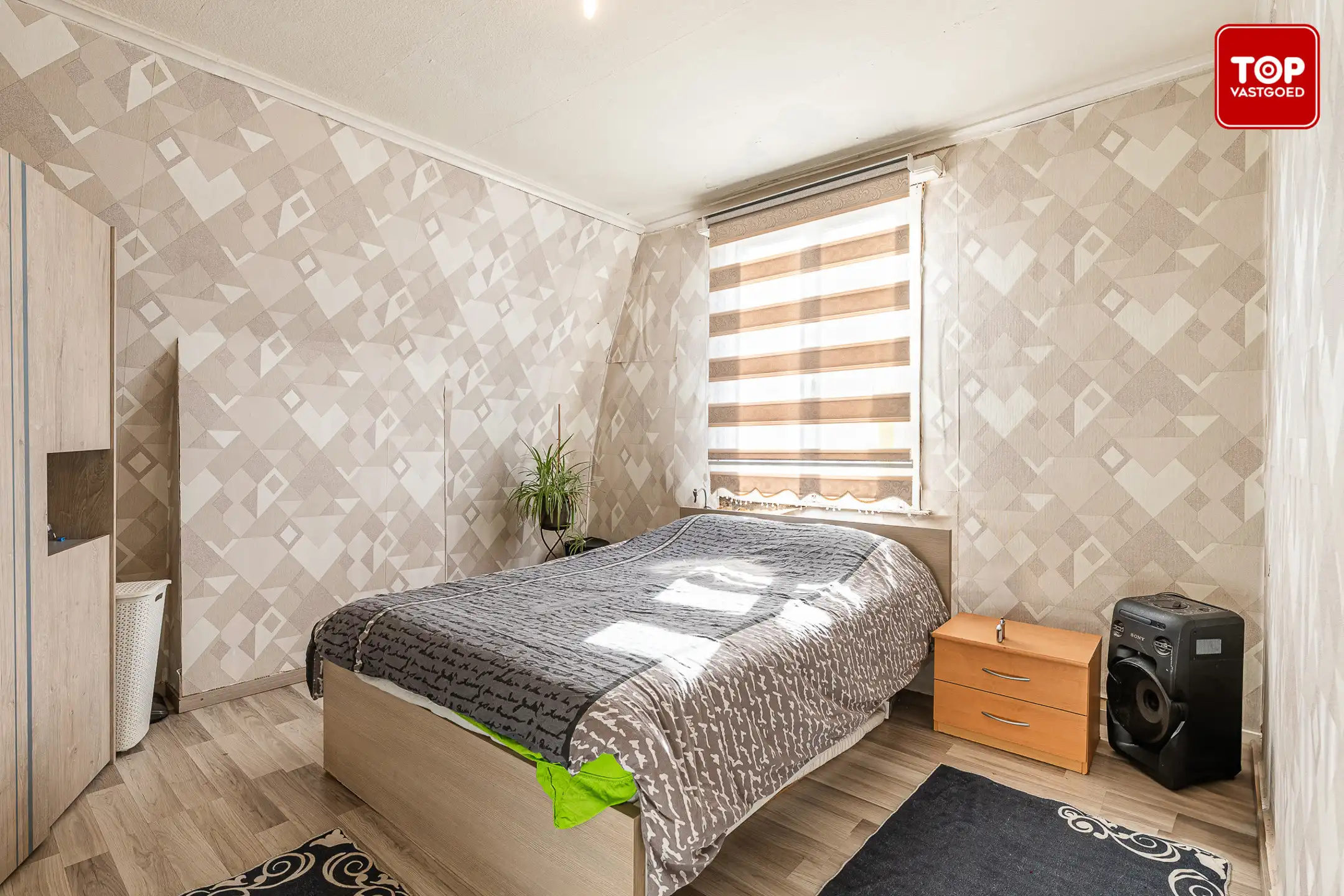 Op te frissen HOB met 2 slaapkamers en tuin foto 20