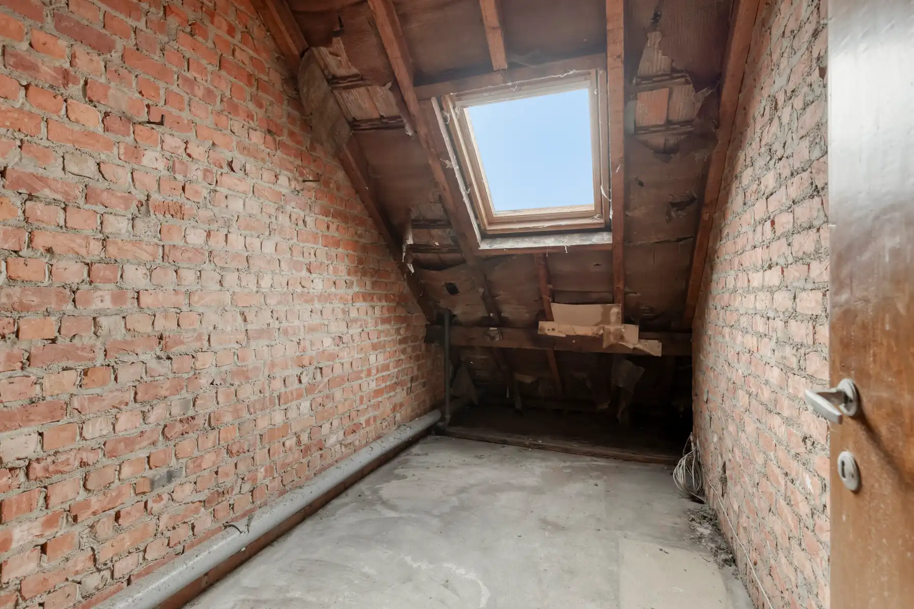 Veelzijdige woning met potentieel op strategische locatie foto 20