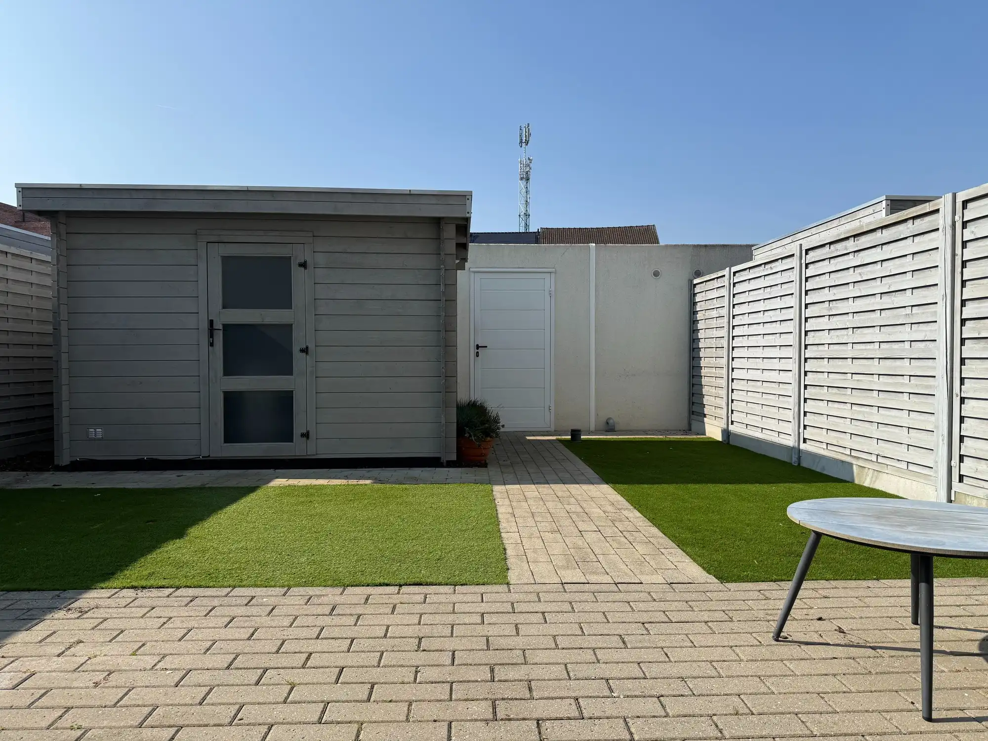 Mooi instapklaar gelijkvloers appartement nabij station | Oude Vijvestraat foto {{pictureIndex}}