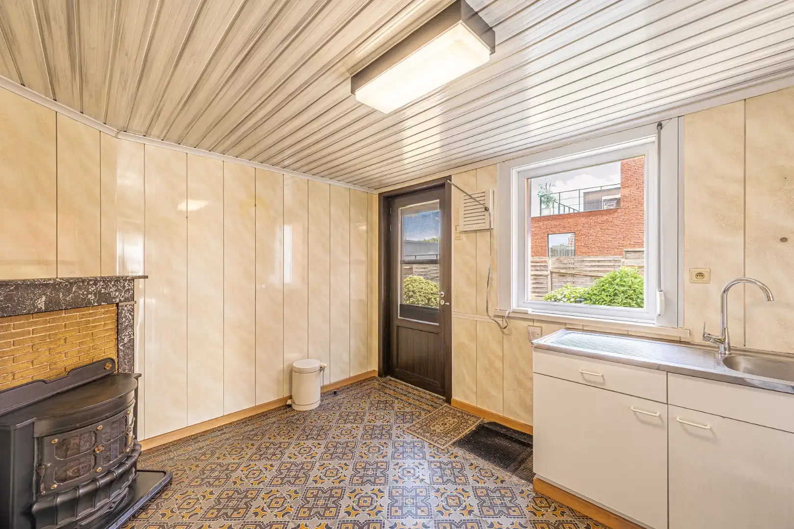Open woning op een groot perceel in Moorslede-centrum foto 12
