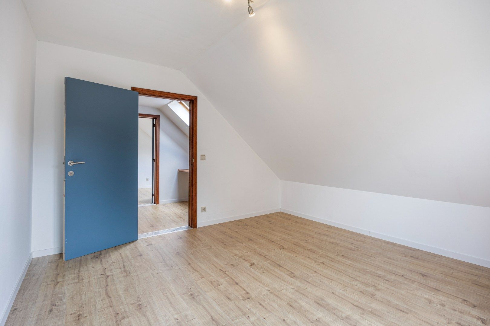 Woning met 3 slaapkamers en tuin in Kessel-Lo – EPC 226 kWh/m² - bewoonbare oppervlakte  177m²  foto 19