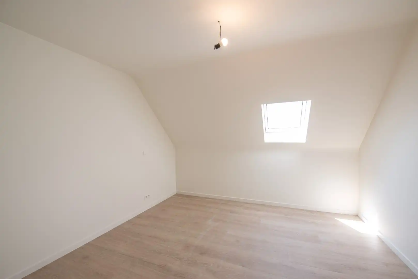 Nieuwbouwappartement met 2 slaapkamers & terras – 2e verdiep – Residentie Albert & Jerome foto 8