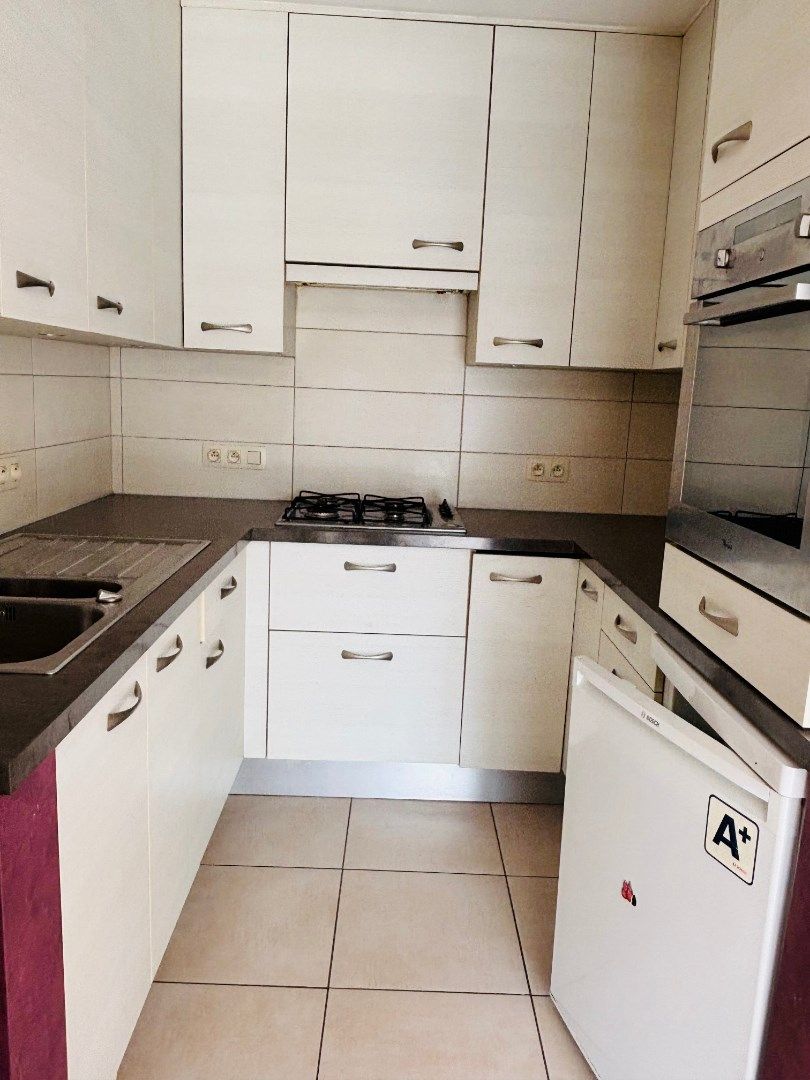 Te huur: Ongemeubeld appartement op jaarbasis – 2 slaapkamers – Dichtbij zee en centrum foto 6