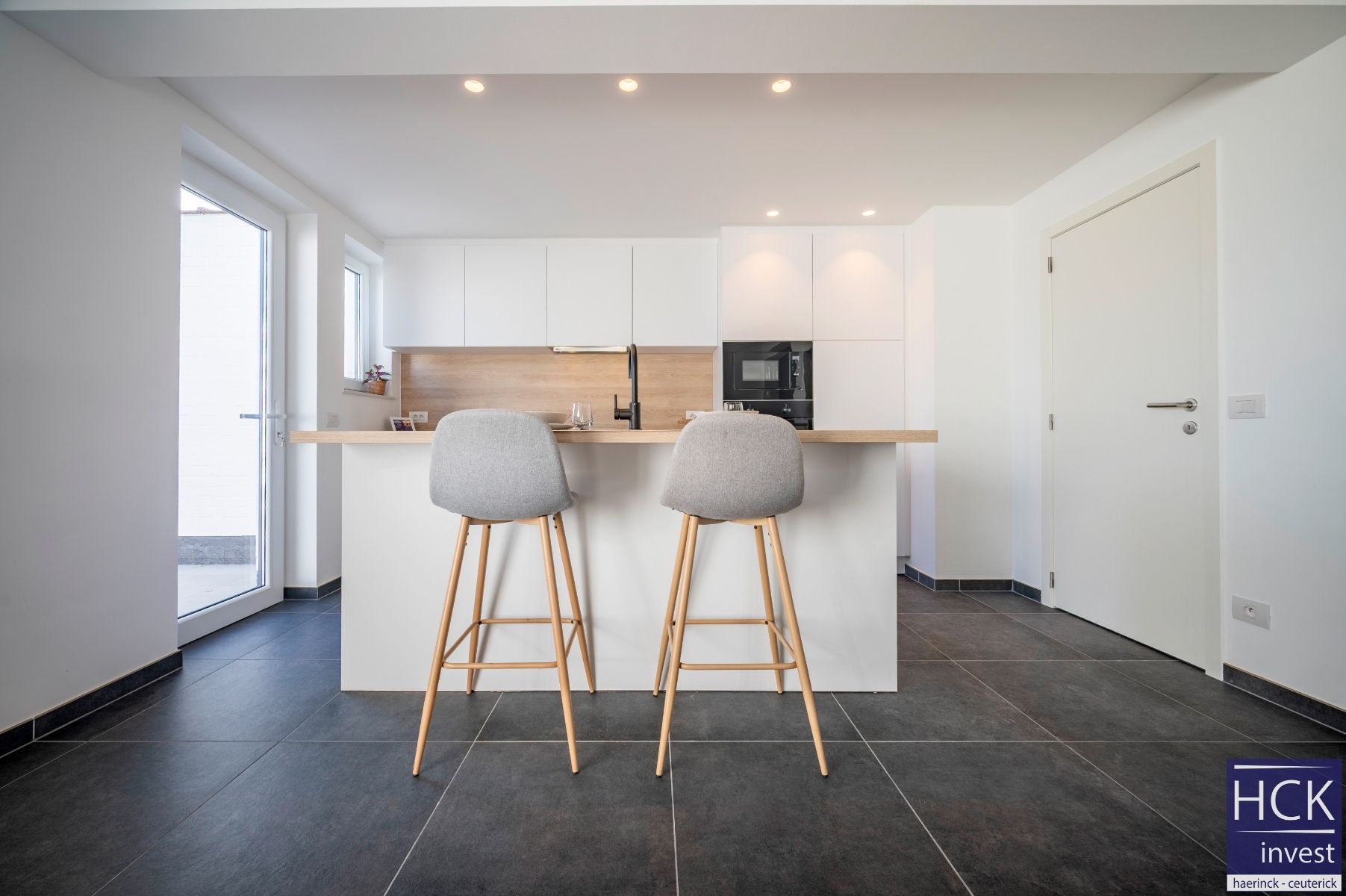 WAREGEM - Instapklare & energiezuinige woning met 4 SLPK. én uitweg foto 10