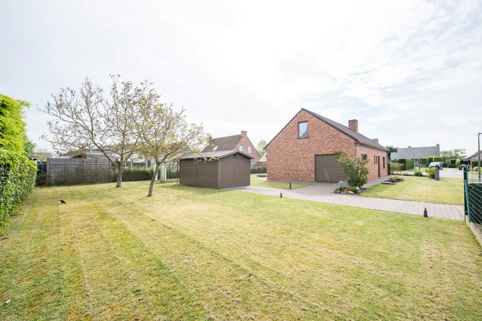TE KOOP: alleenstaande woning in een rustige woonwijk te Desselgem. foto 15