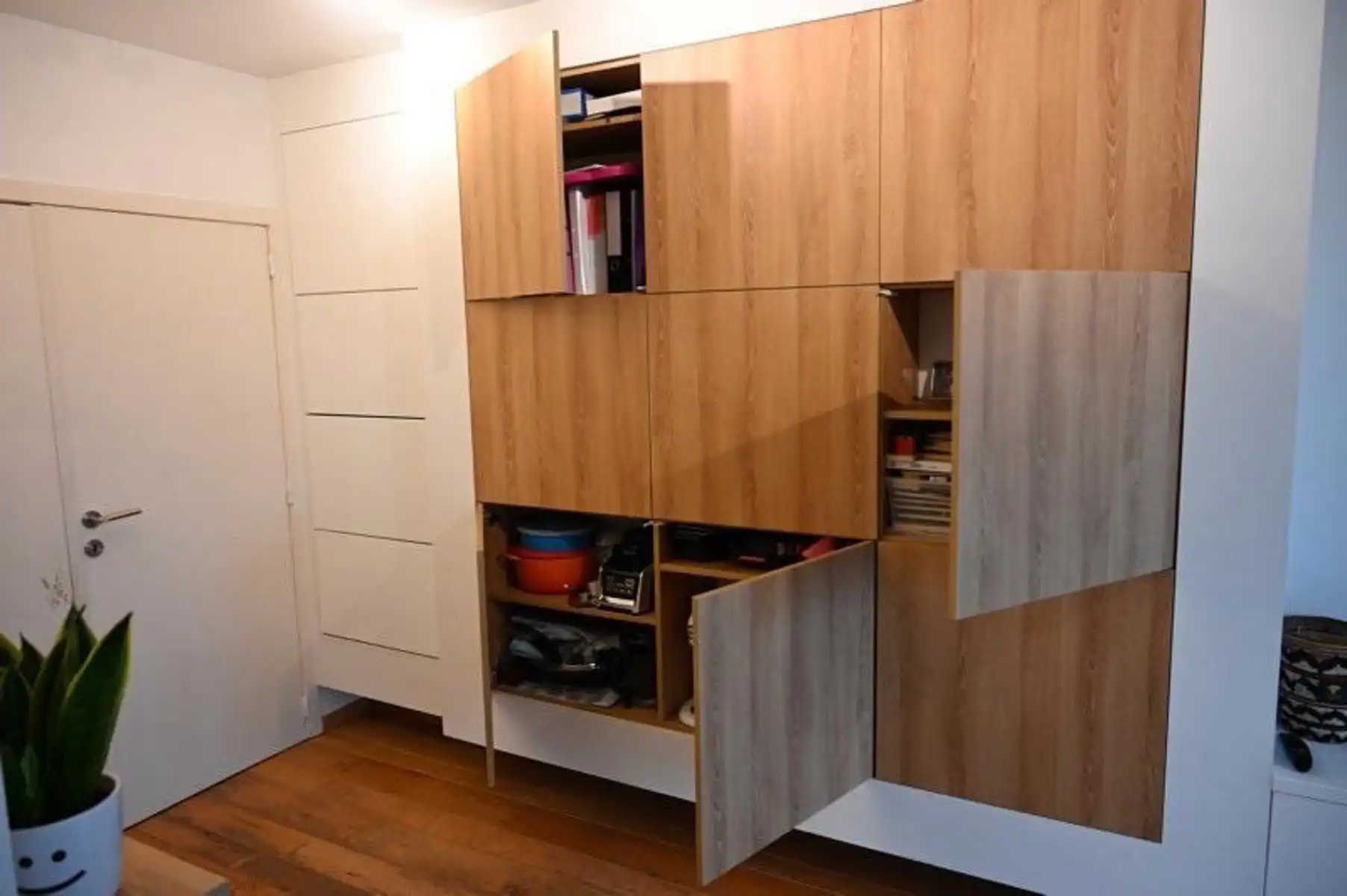 2 slaapkamer gemeubeld appartement met terras foto 4
