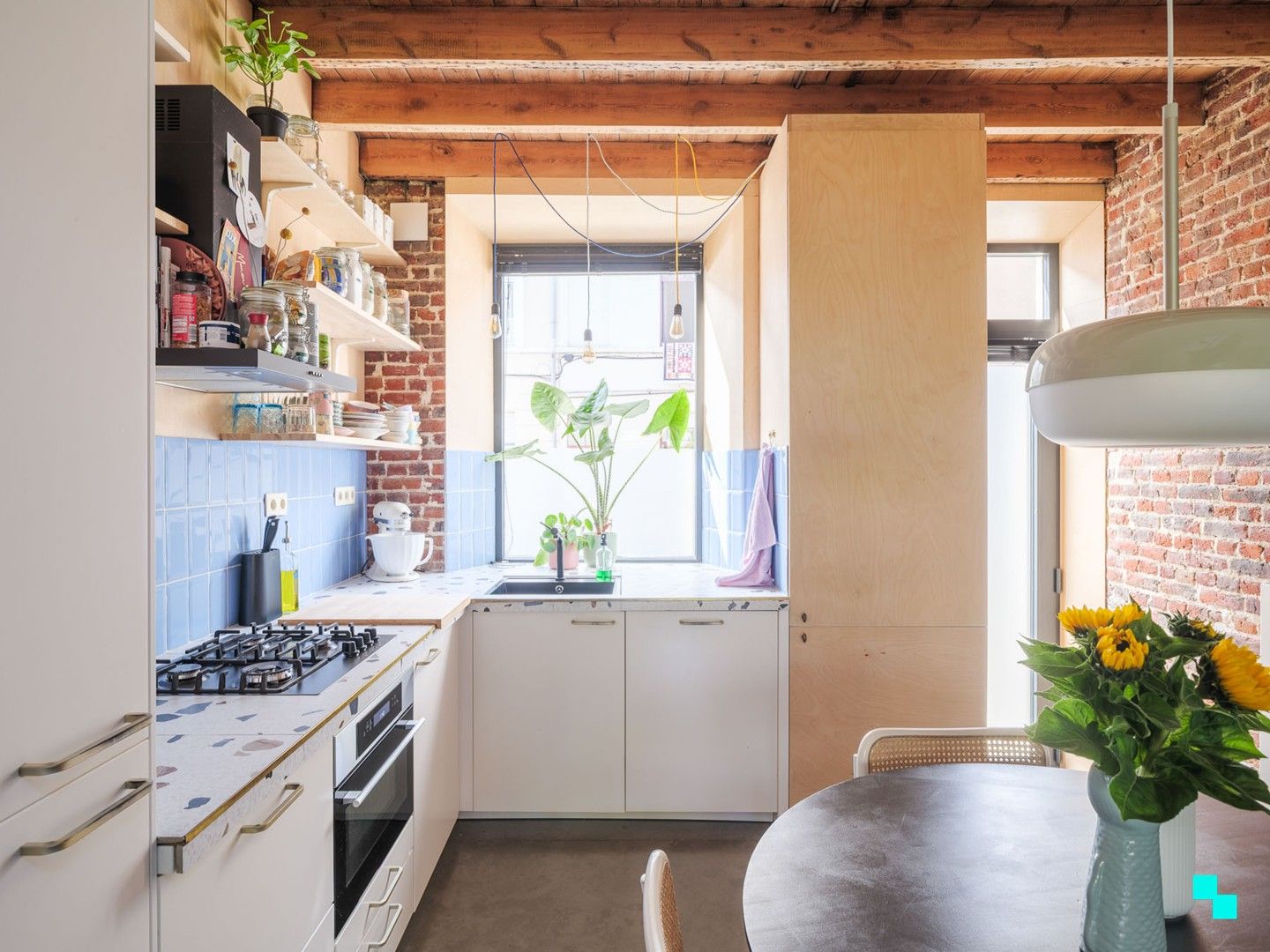 Gerenoveerde woning met stadstuin nabij het Rabot foto 4