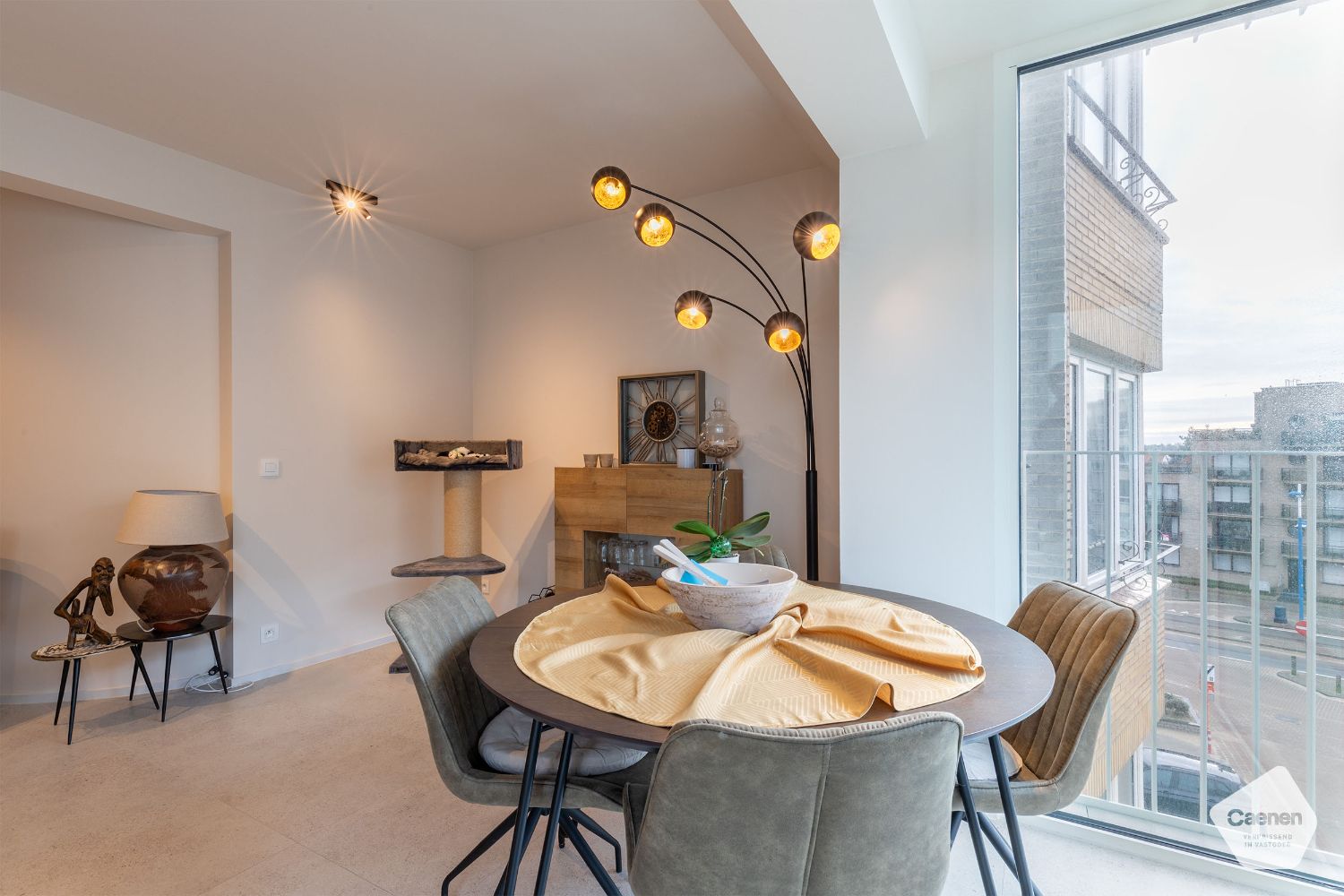 Luxueus tweeslaapkamer appartement met lateraal zeezicht! foto 4