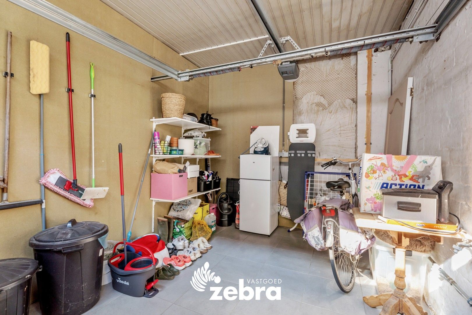 Instapklare woning met drie slaapkamers en stadskoer in het centrum van Tielt! foto 12
