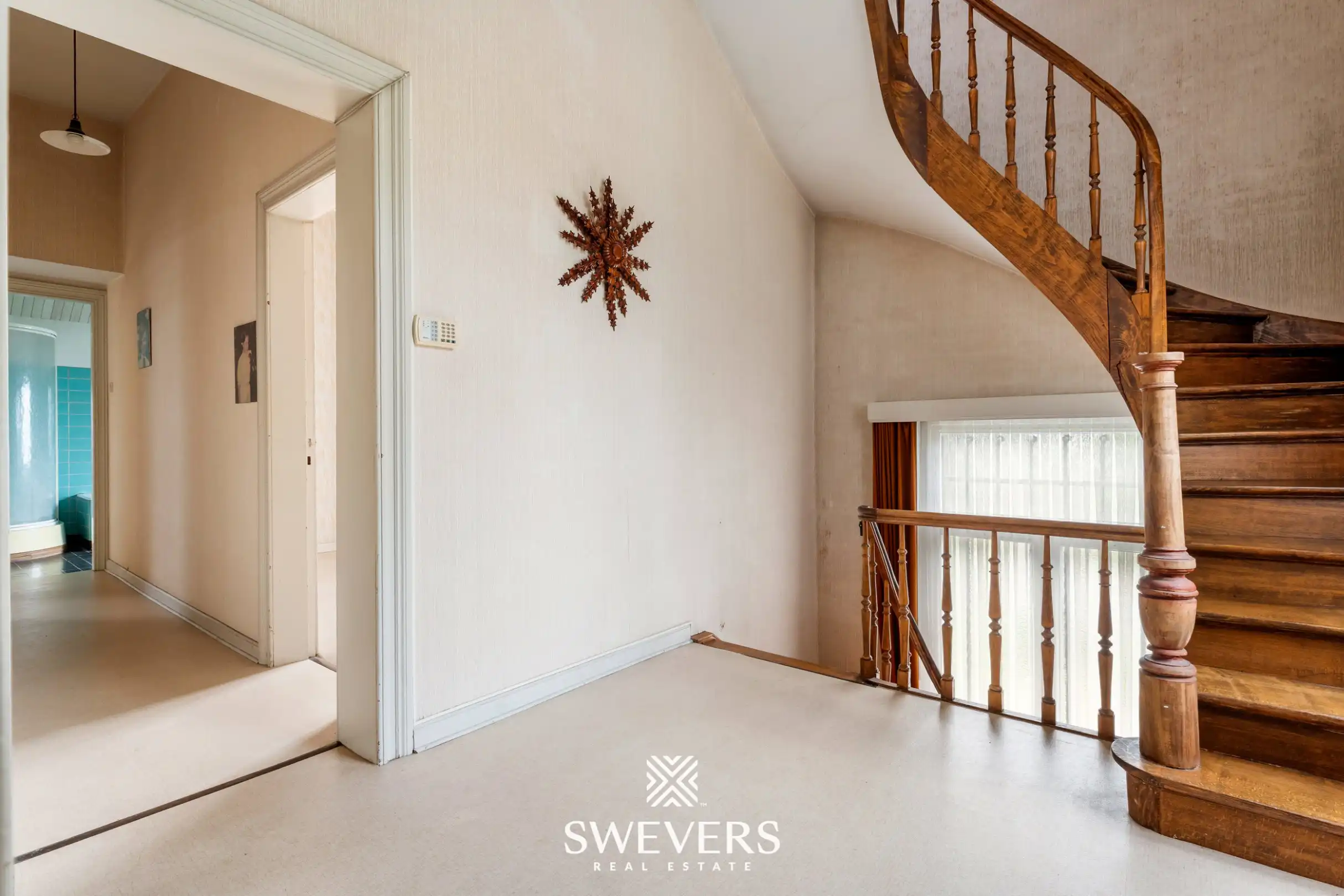 Karaktervolle herenwoning op knap perceel (20are) tegenover be-MINE foto 19