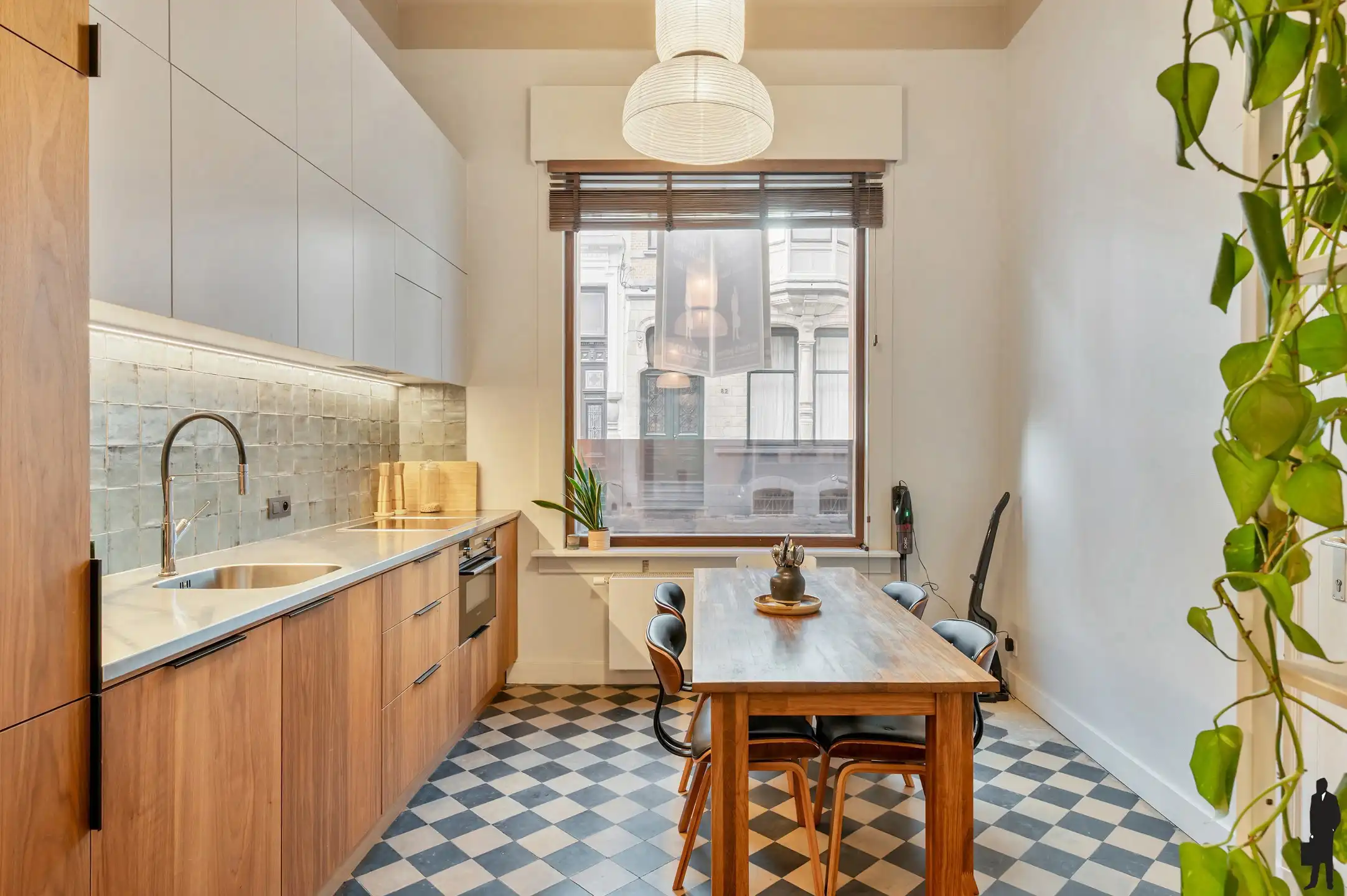 Lichtrijk en instapklaar wonen in hartje Antwerpen foto 5