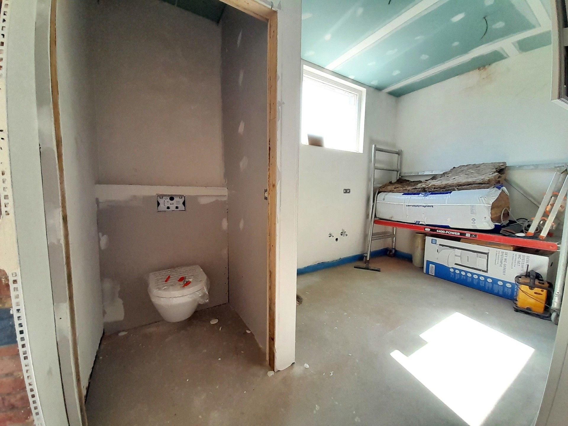 Af te werken woning in centrum Nijlen foto 16