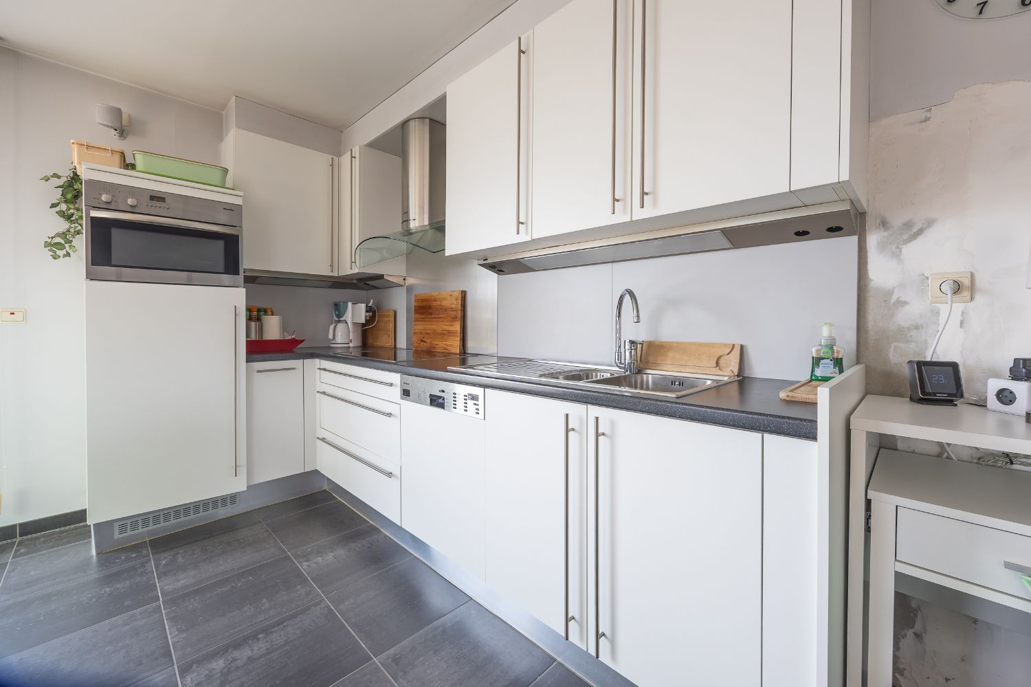 Penthouse op steenworp van het strand met panoramisch zicht foto 7