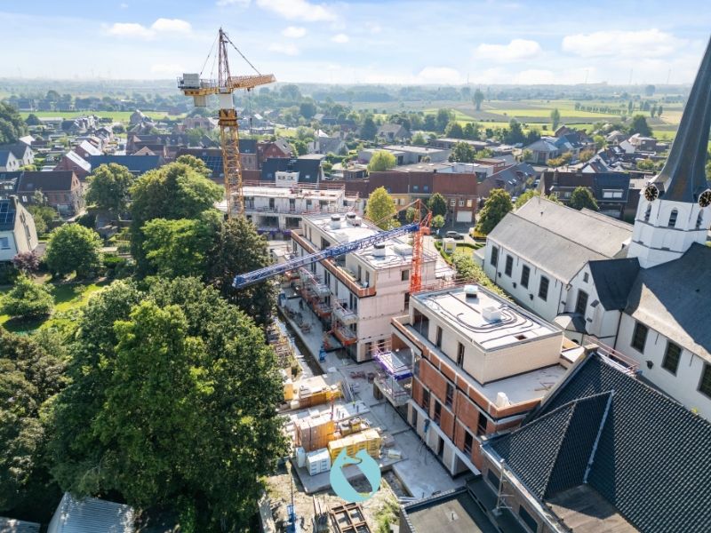 Green Square presenteert u 35 nieuwbouwappartementen en een winkelpand, letterlijk ónder de Kerktoren van Sleidinge. foto 3