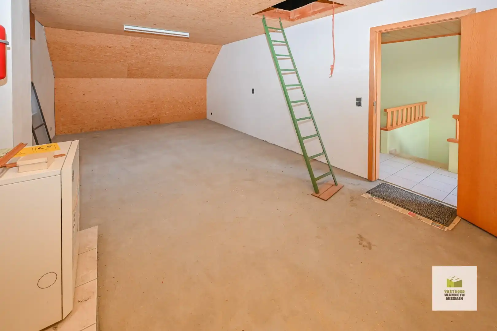 Zeer centraal en rustig gelegen ruime woning met 5 slaapkamers foto 20