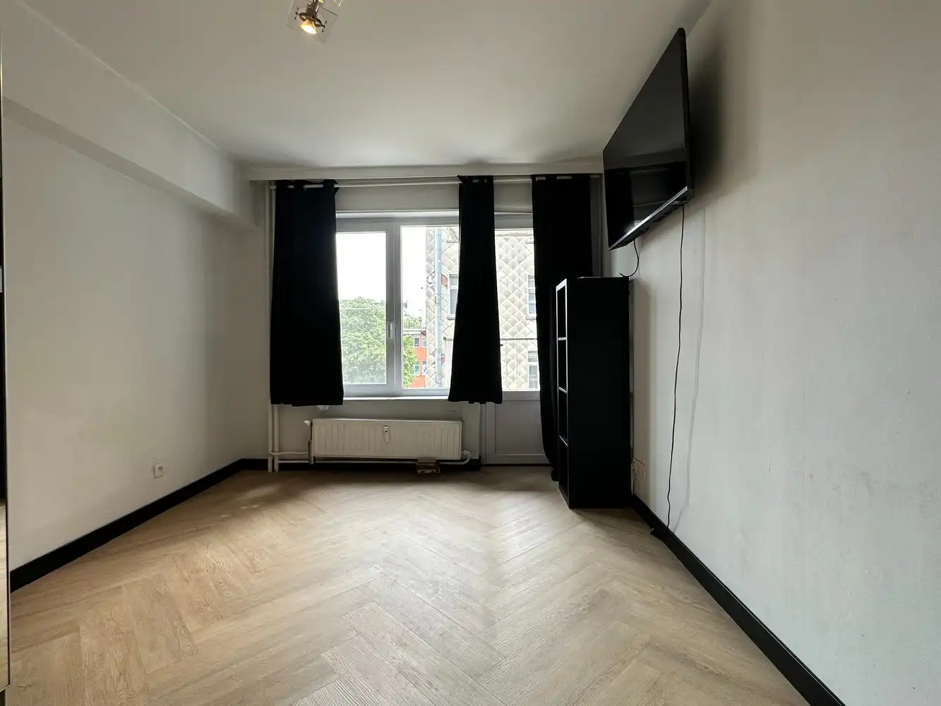 Stijlvol gerenoveerd appartement met 2 slaapkamers op centrale ligging foto 10
