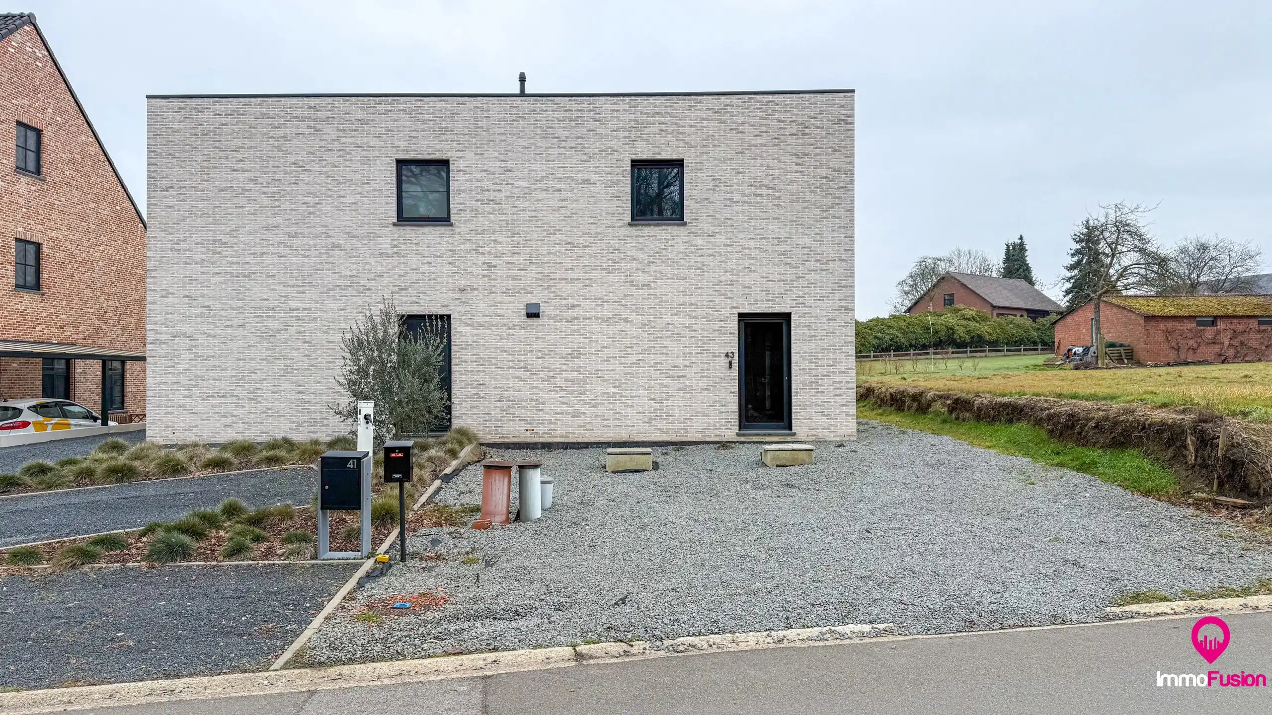 Modern en instapklaar nieuwbouwwoning met 3slpks in Paal! foto 32