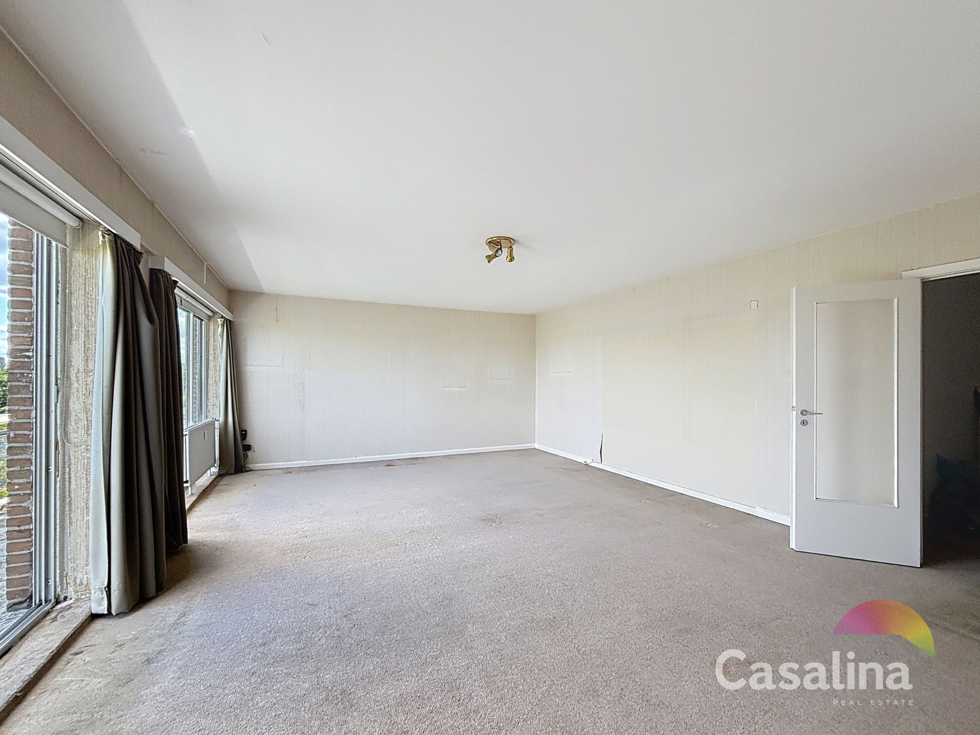 Ruim drie slaapkamer appartement met veel mogelijkheden foto 4