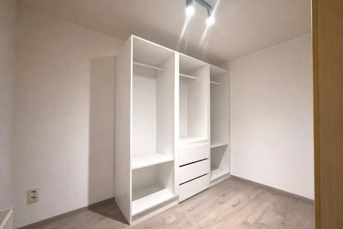 Gerenoveerde rijwoning met 3 slaapkamers te Tongeren foto 10