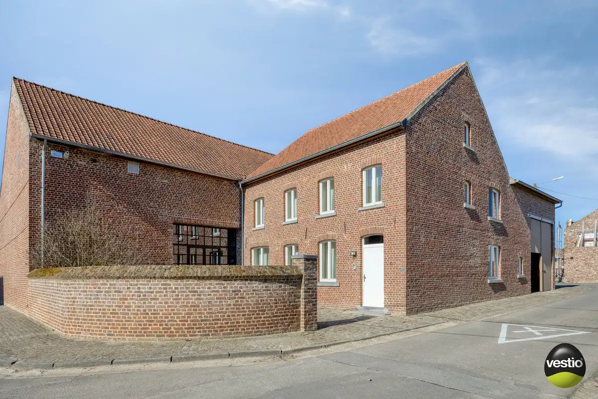 HOEVEWONING OP 64A59CA IN EEN LANDELIJKE OMGEVING. foto 4