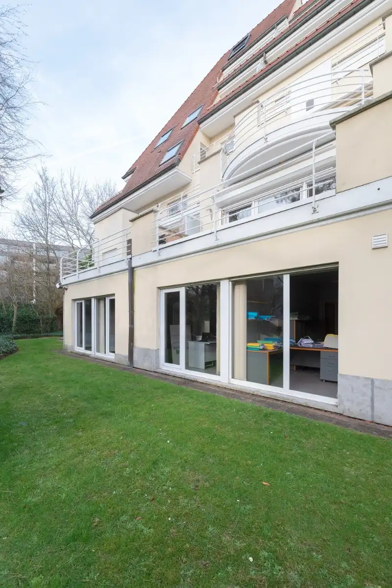 Ruim kantoor van 180 m2 met vlotte bereikbaarheid foto 15