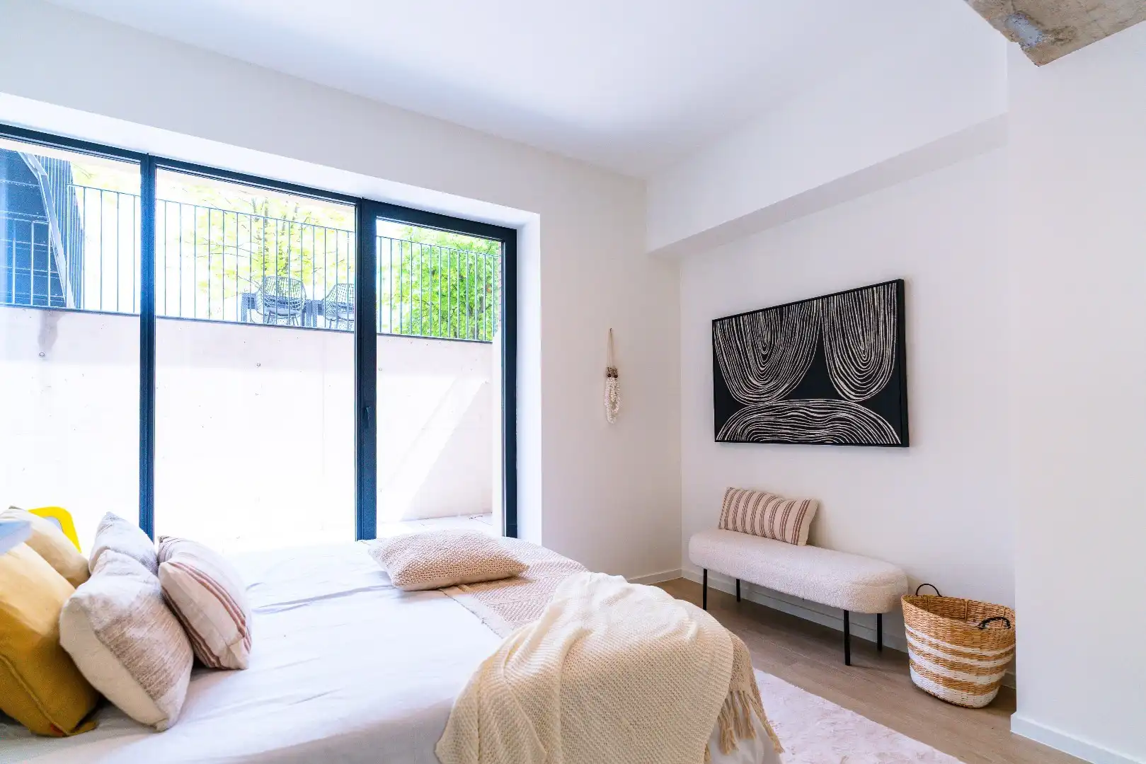 Unieke stadswoning in een groene omgeving foto 14