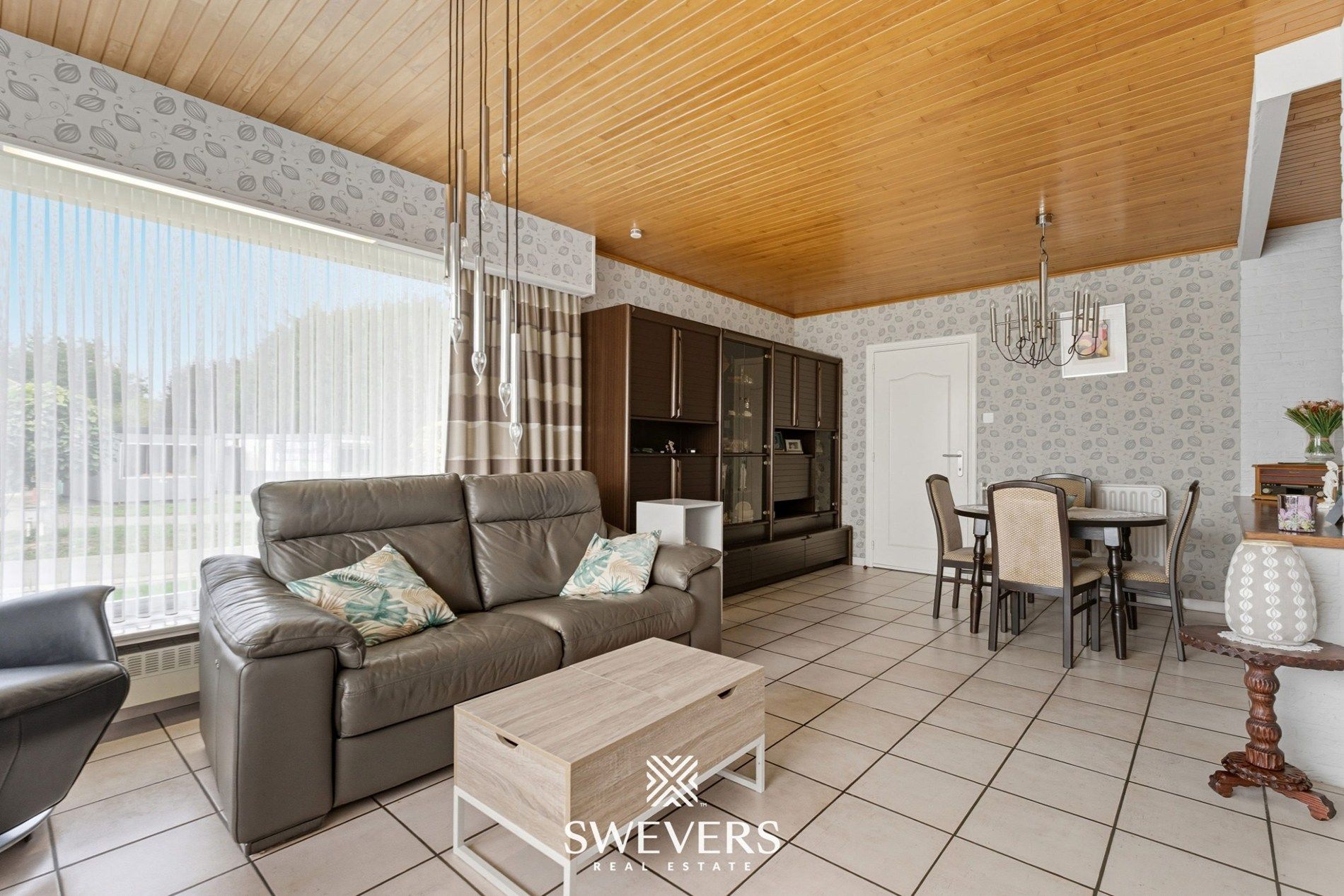 Verzorgde open bebouwing met grote tuin in Borgloon foto 4