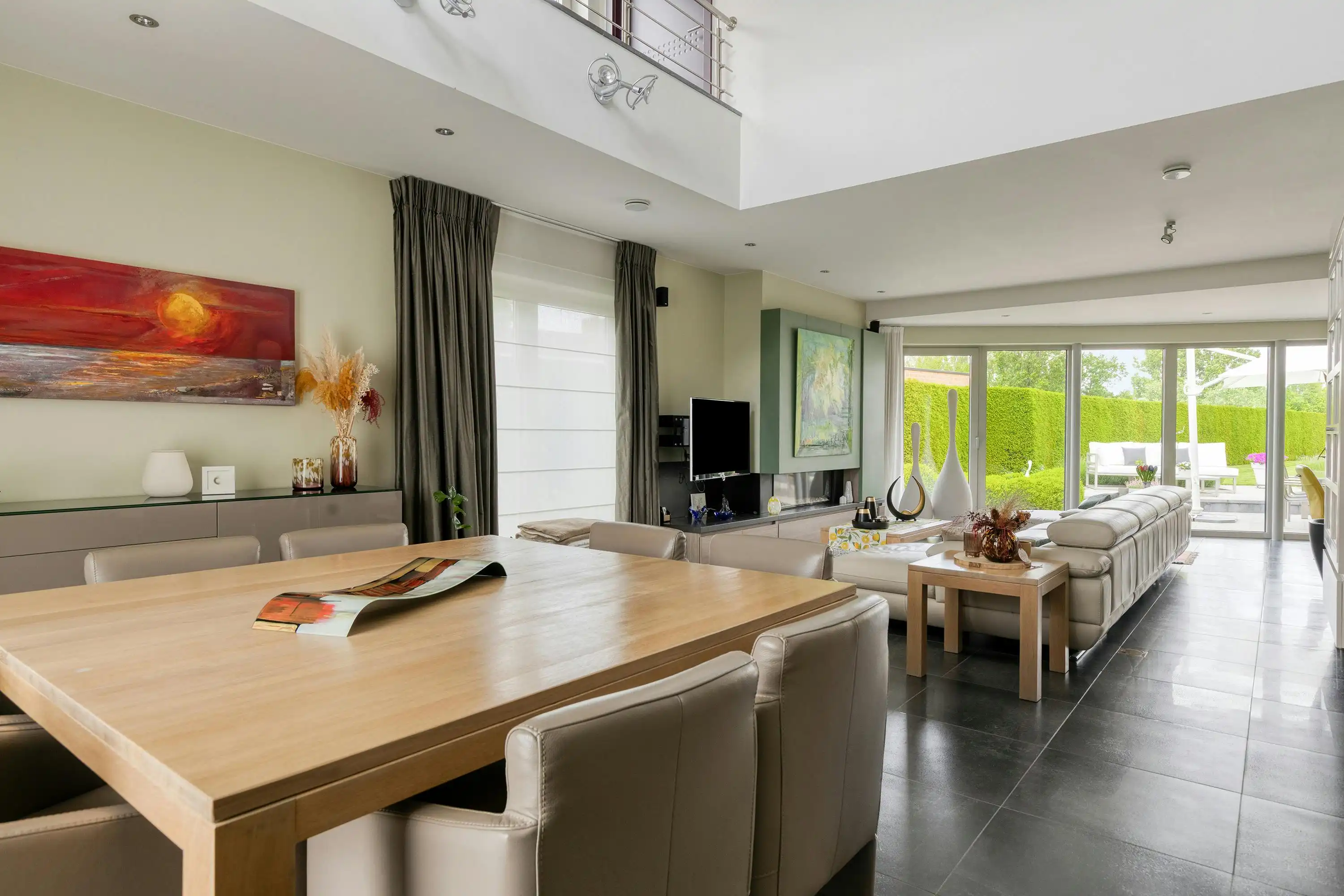 Ruime woning met magazijn (250m²) te koop in Baasrode foto 6