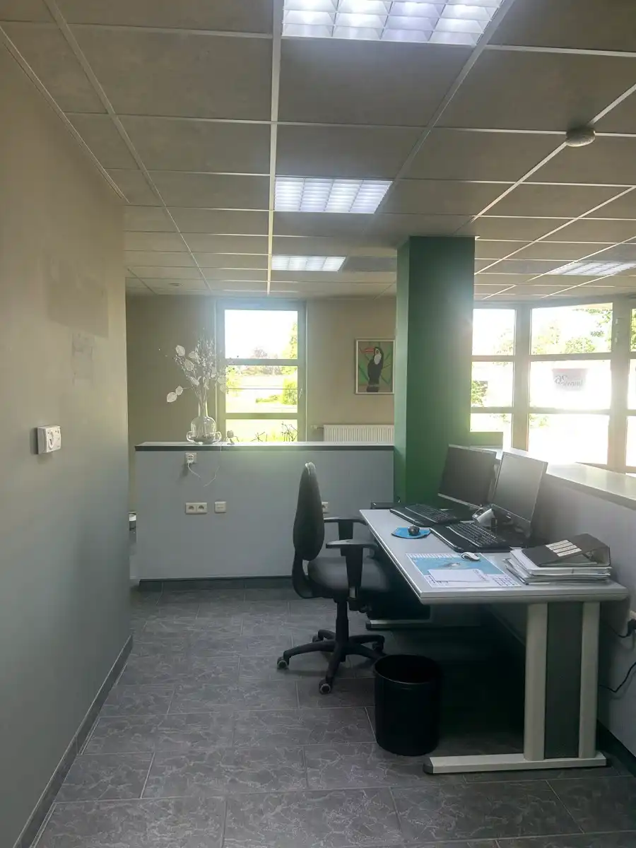 Kantoor te huur foto 4