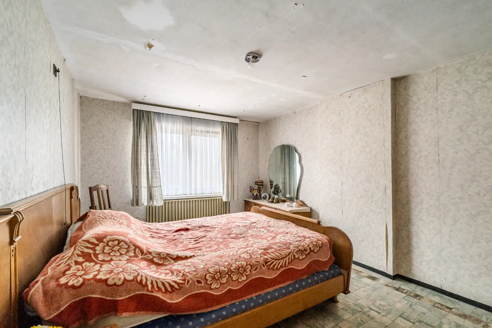 Ruime gezinswoning Sint-Goriks-Oudenhove op 987m² foto 6