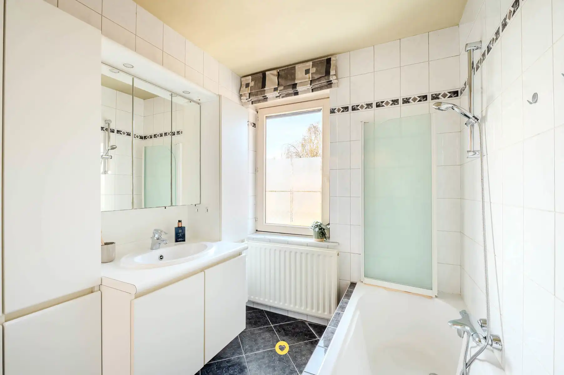 Instapklare bel-etage (EPC B) met zonnige tuin op rustige locatie foto 14