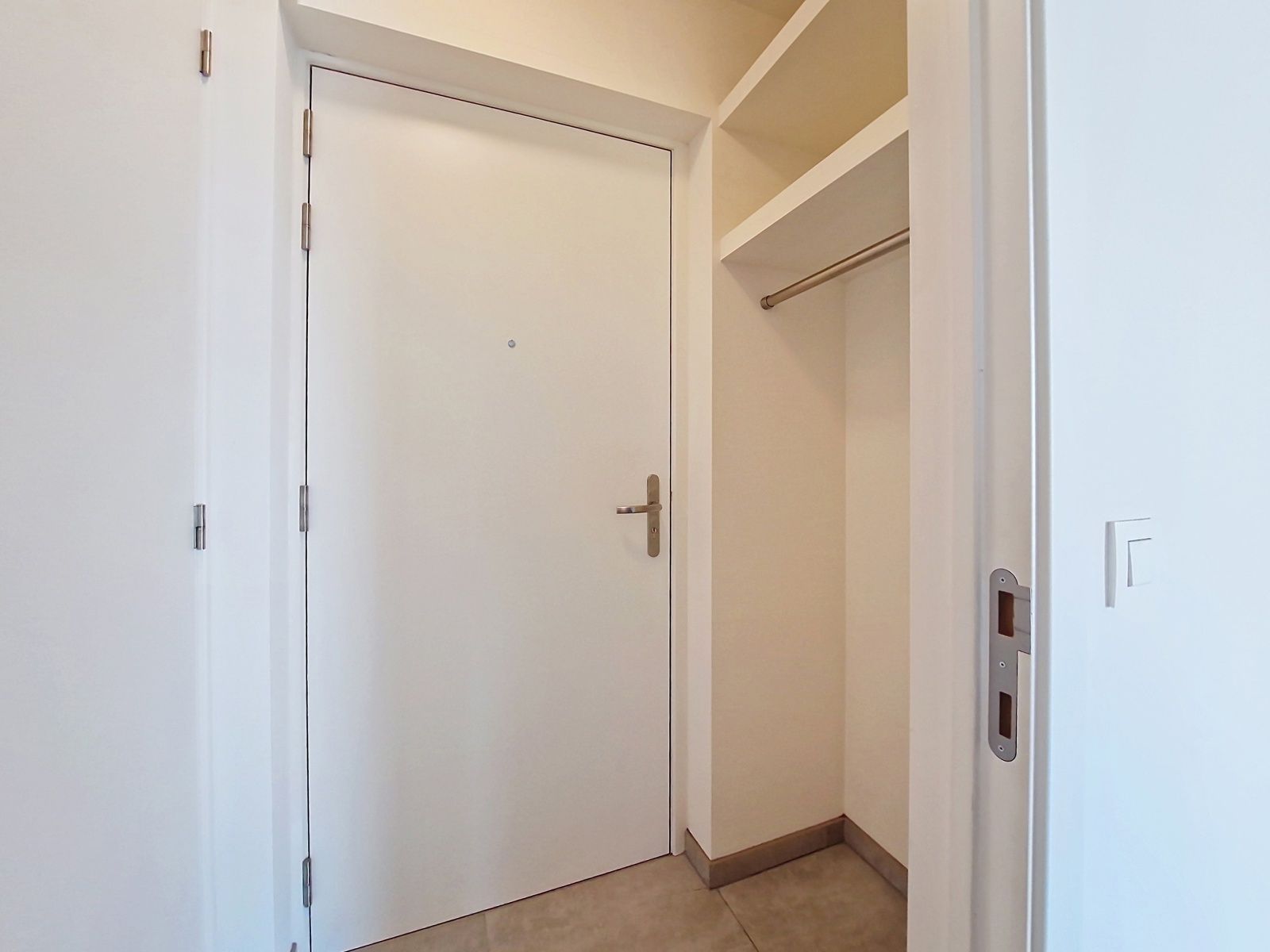 Appartement te huur in Beerzel! foto 11