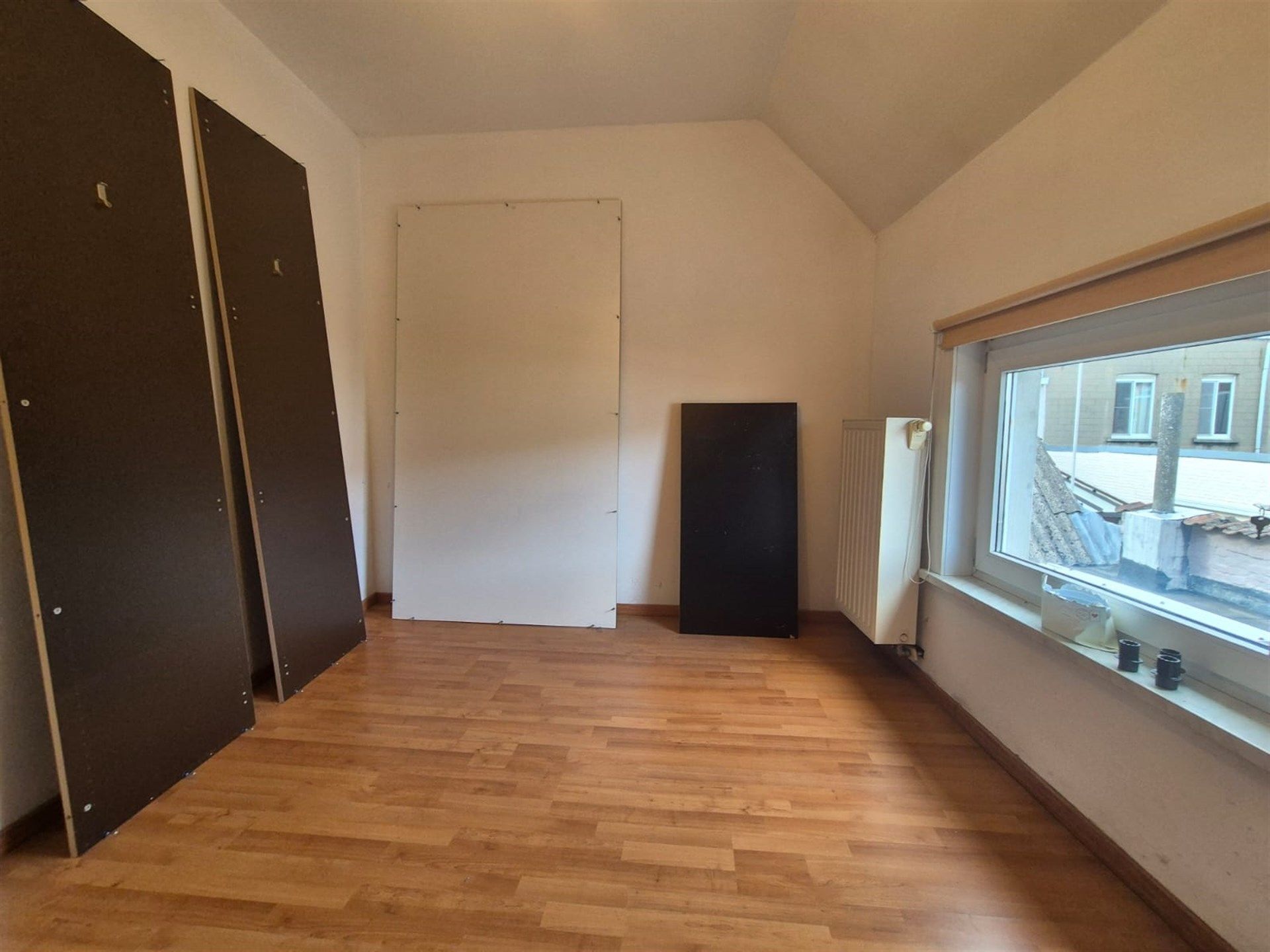 Zeer gunstig gelegen starterswoning met 2 slaapkamers en tuin. foto 16