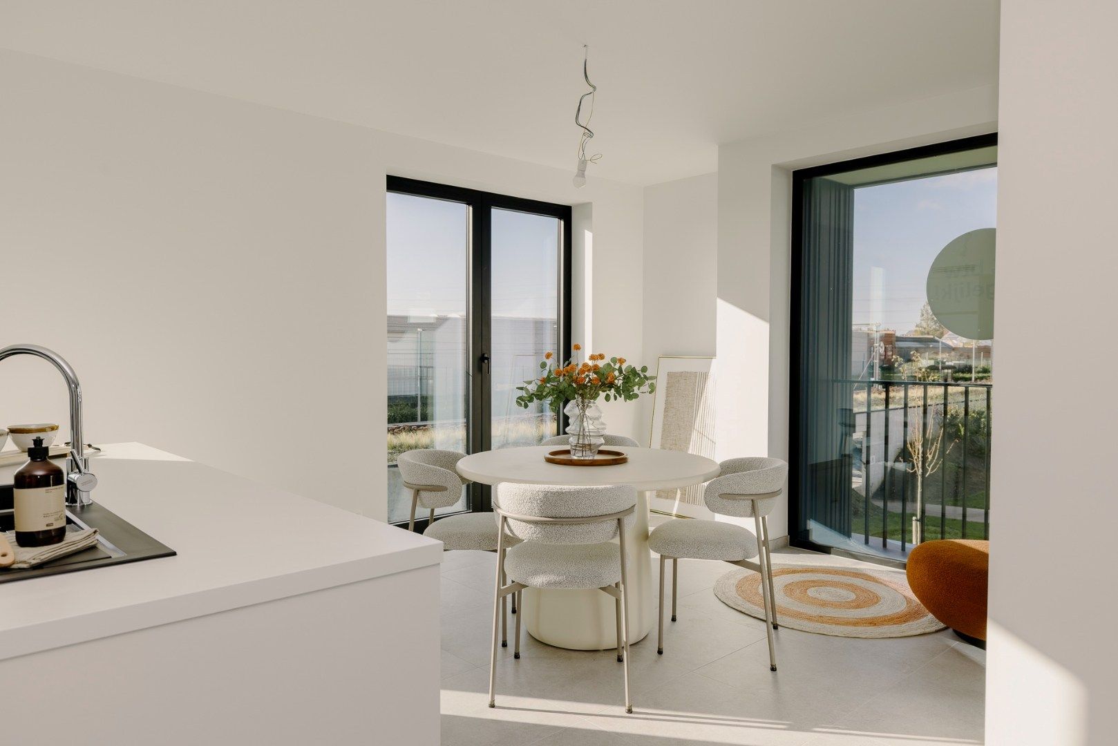 Instapklaar appartement in het groene Park Linde foto 3