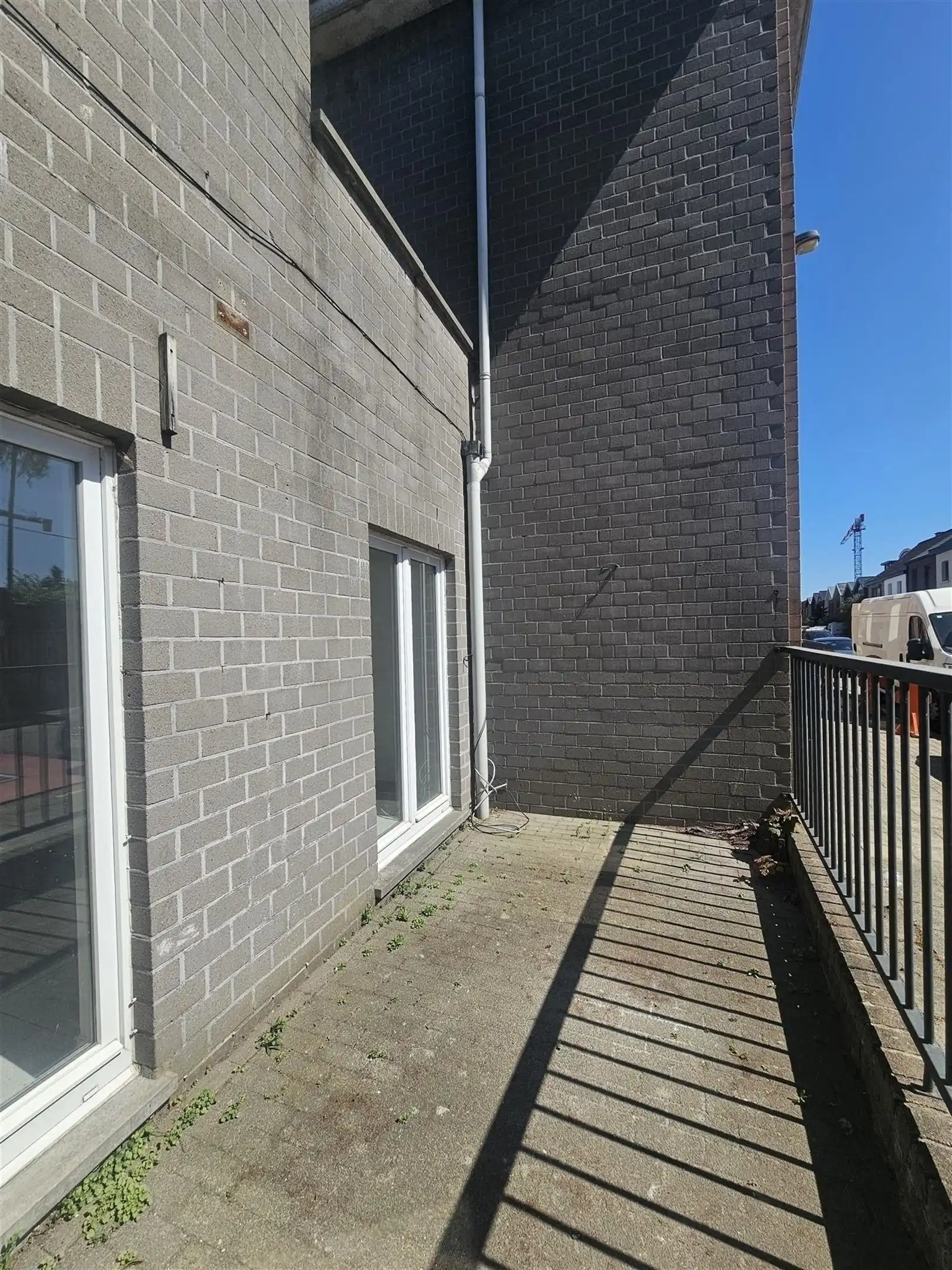 Instapklaar gelijkvloers appartement met stadstuintje! foto 10