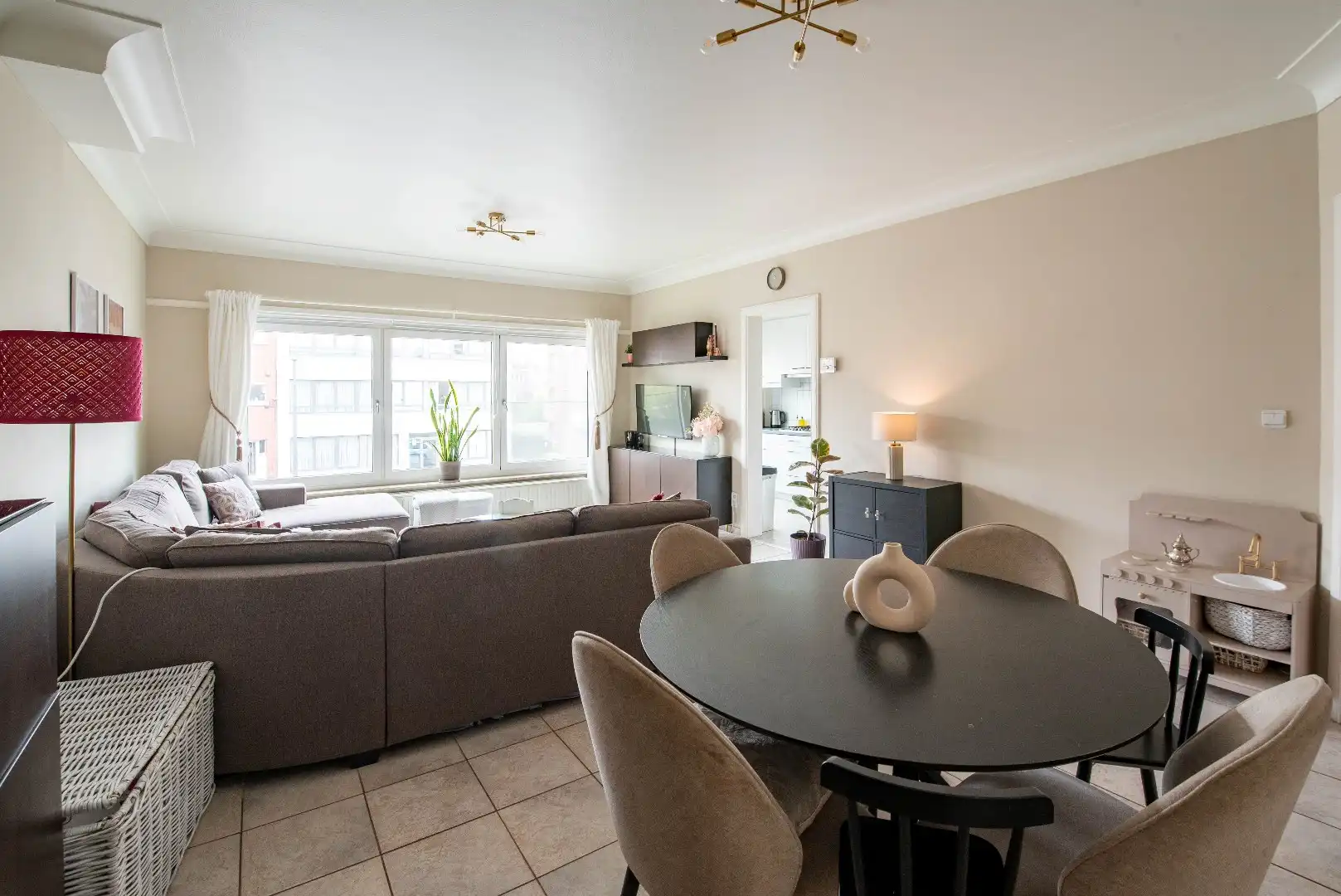 Gezellig 2 slaapkamer appartement  foto 2