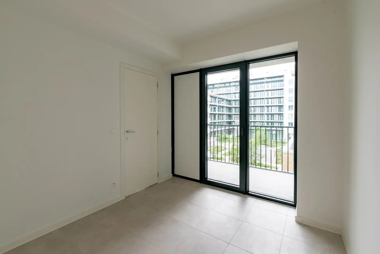 Prachtig nieuwbouw appartement met 2 slk en terras foto 23